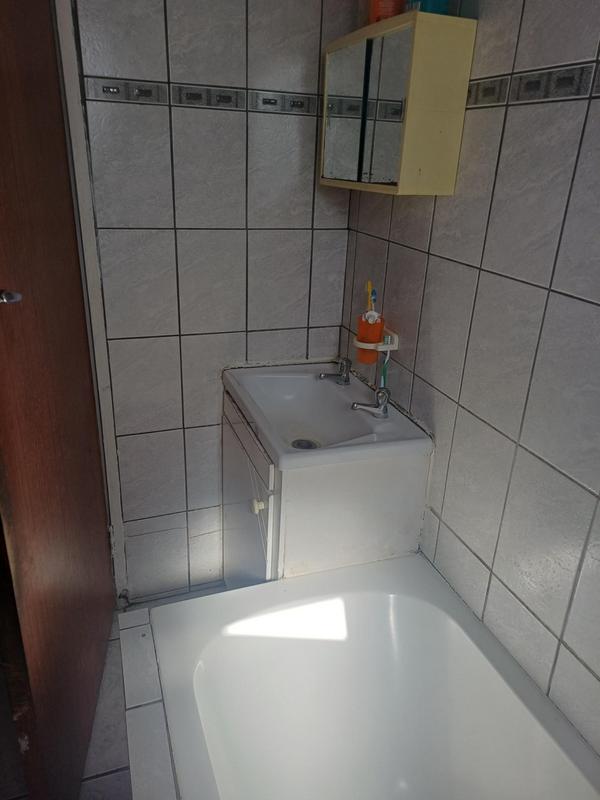 2 Bedroom Property for Sale in Ravensmead Western Cape